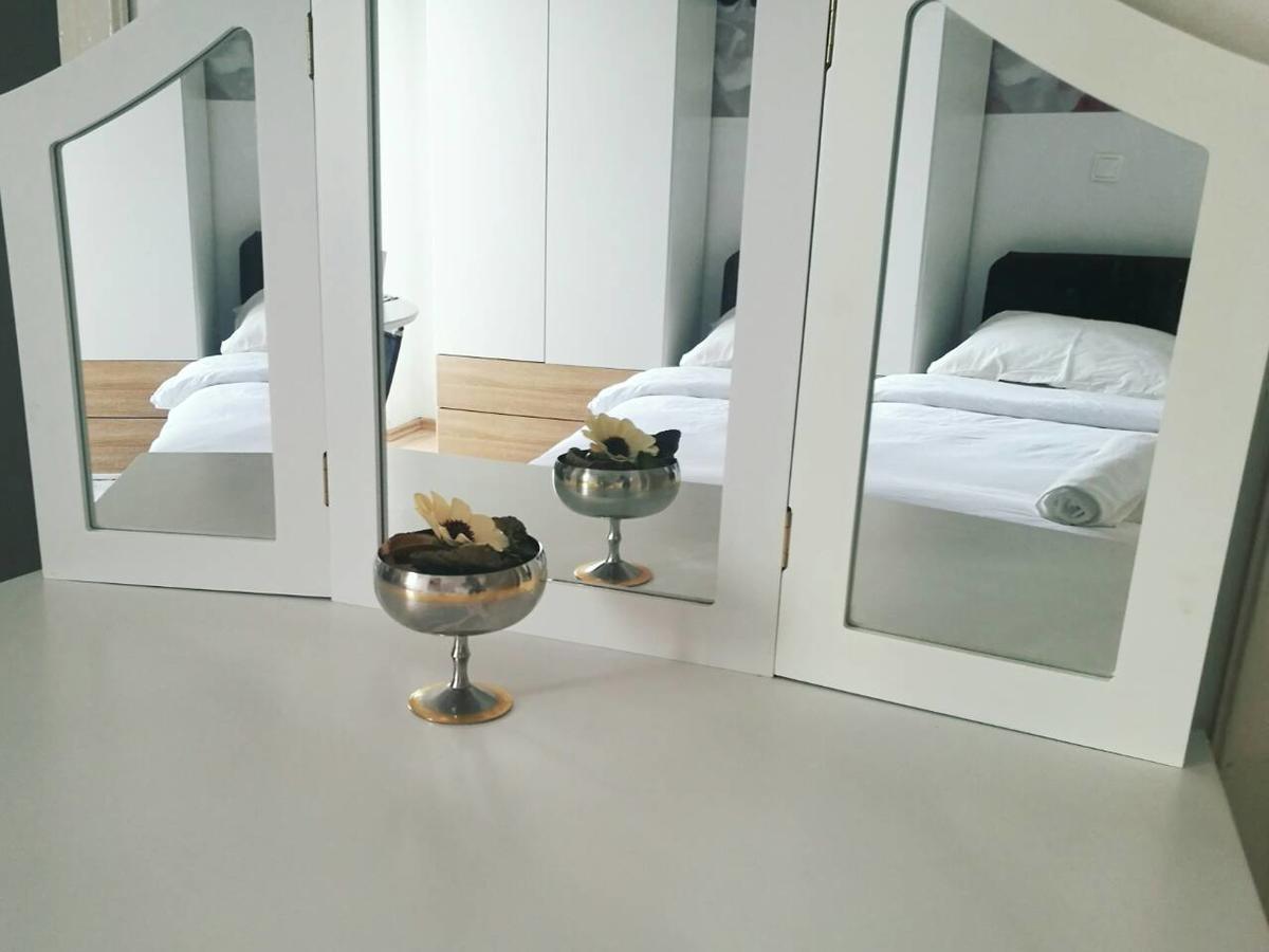 Apartment Rogic